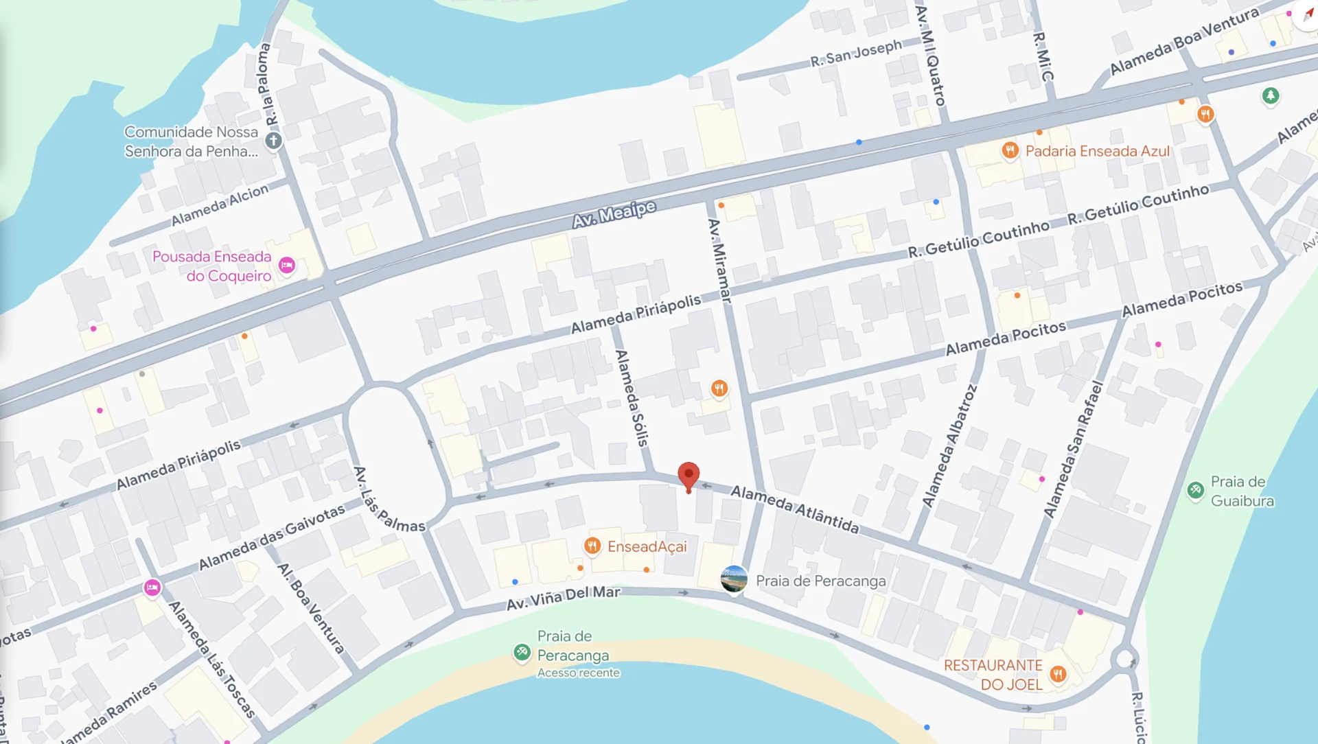 Mapa da localização do KAIROS na Enseada Azul, próximo à Praia de Peracanga